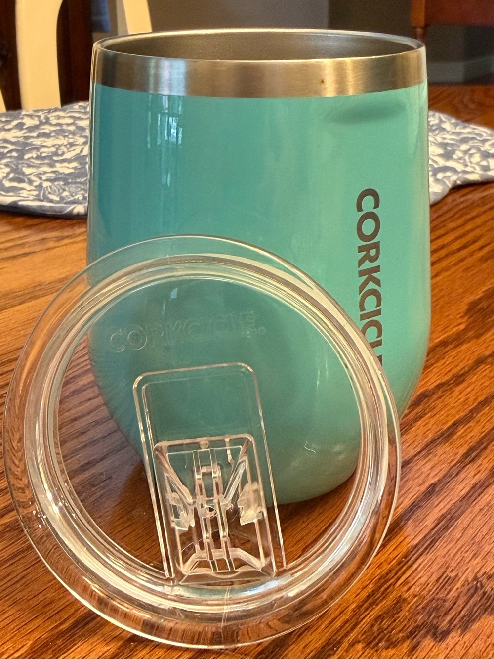 Corkcicle Classic Stemless Wine Cup 12 oz Turquoise Color with Lid